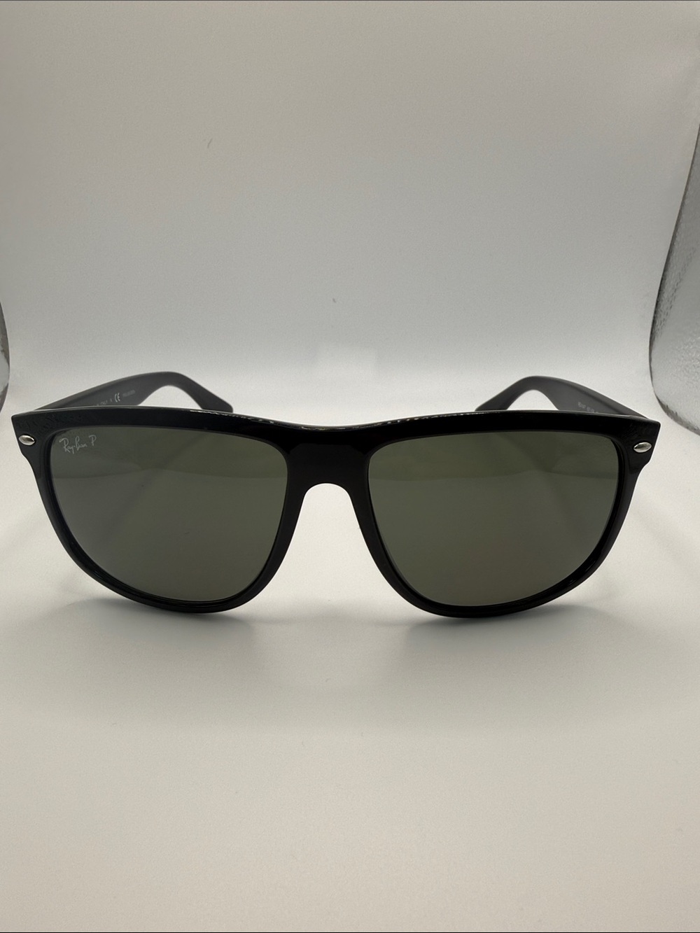 Ray-Ban BOYFRIEND Black Frame w/Black Lenses POLARIZED Sunglasses RB 4147 601/58